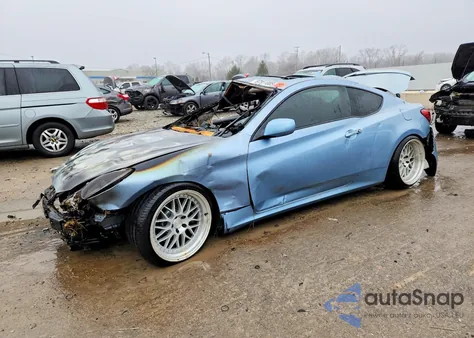 2010 Hyundai Genesis Coupe 2.0T z USA, uszkodzony, nr VIN KMHHT6KD4AU038852